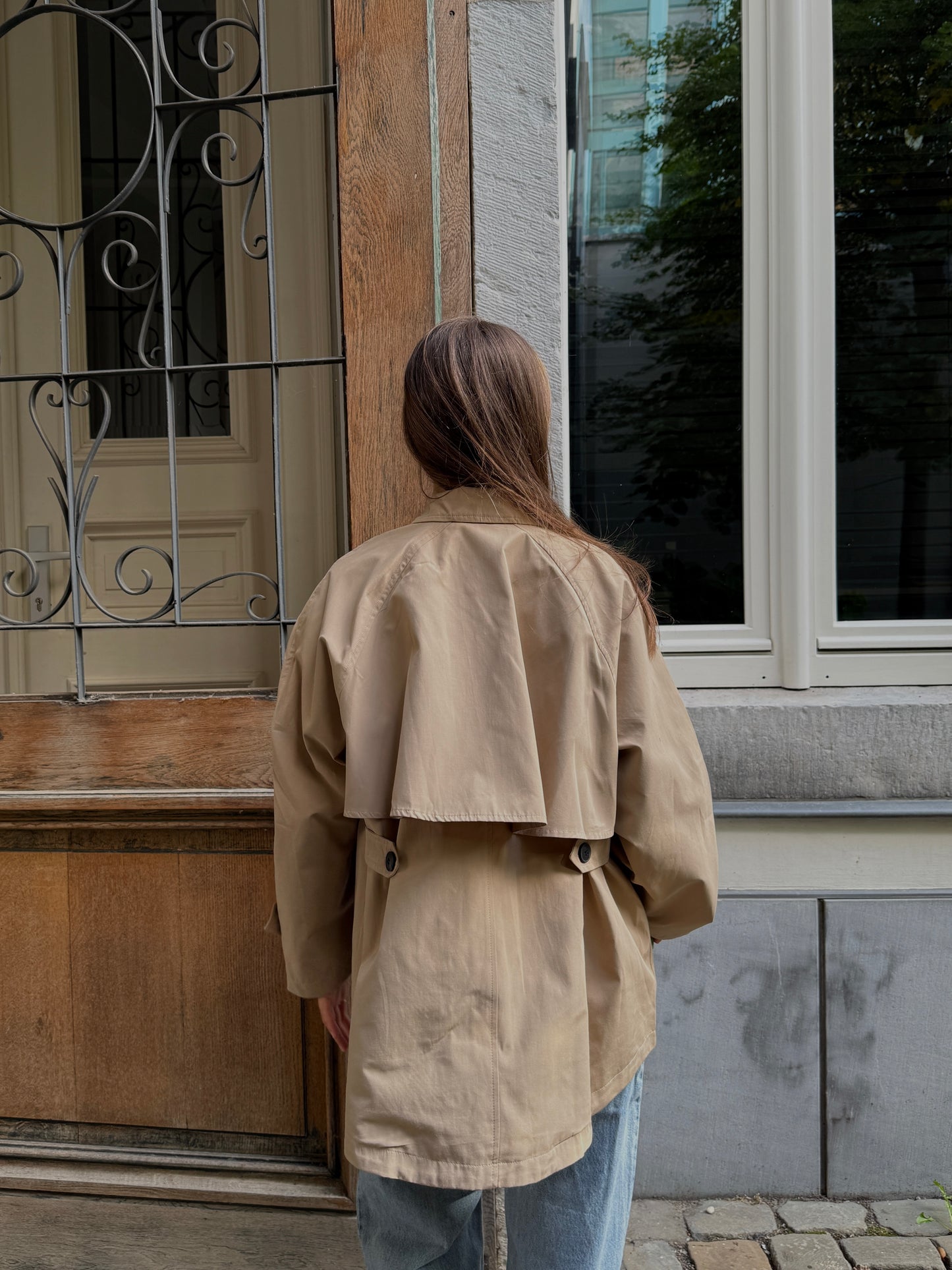 LIGHTBEIGE TRENCH JACKET