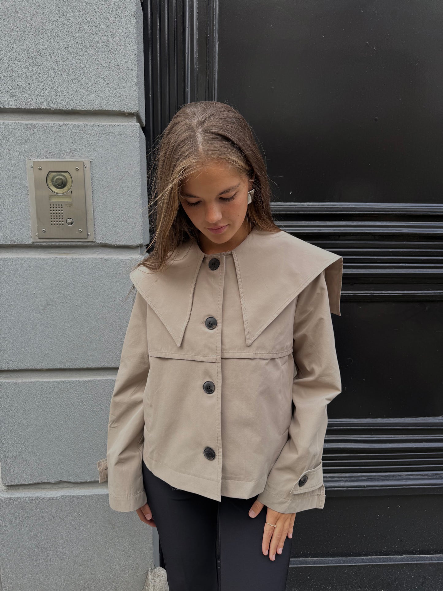 SANDSTONE TRENCH JACKET