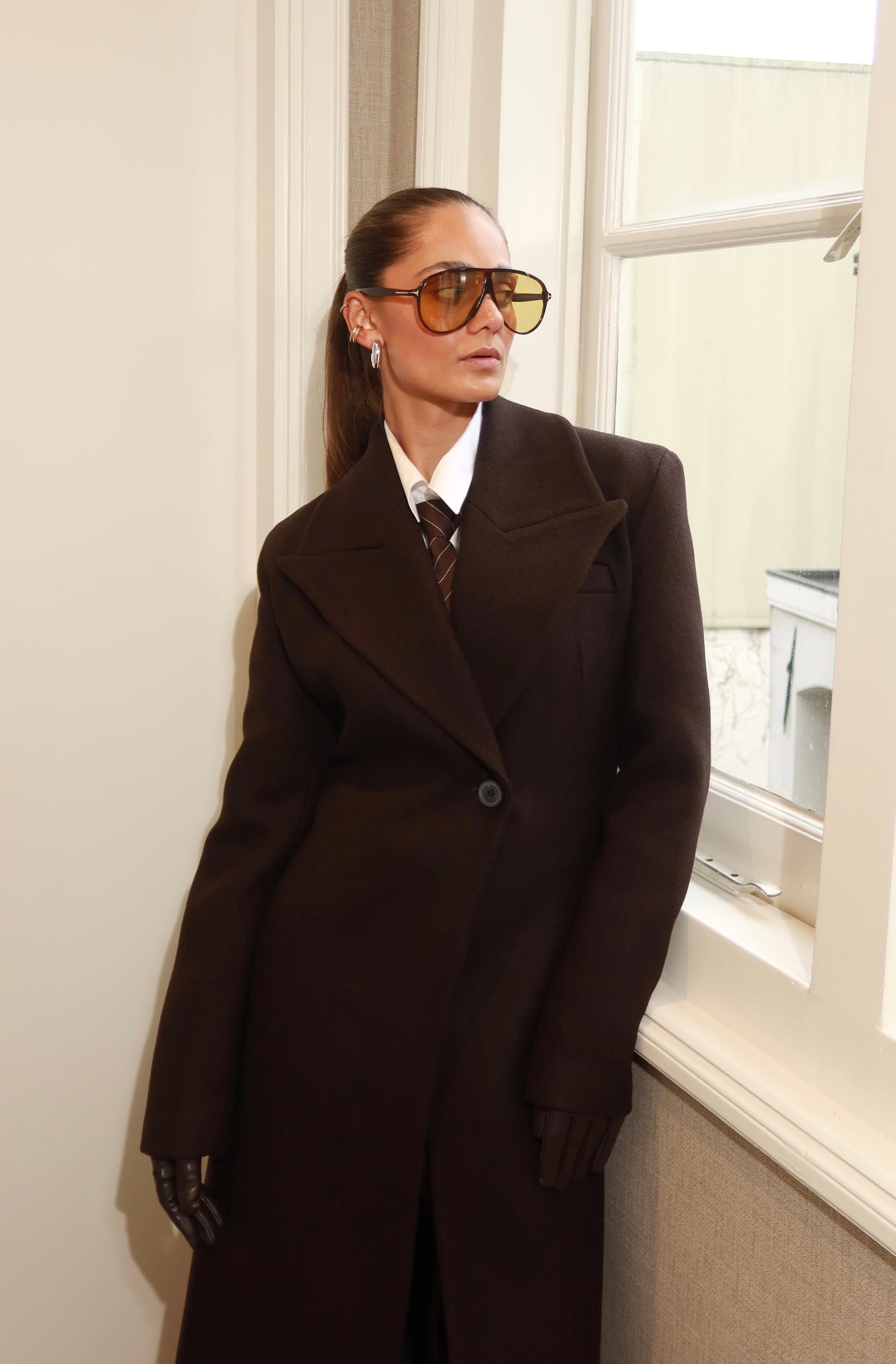 THE TAILORED WOOL COAT – Deep Cocoa