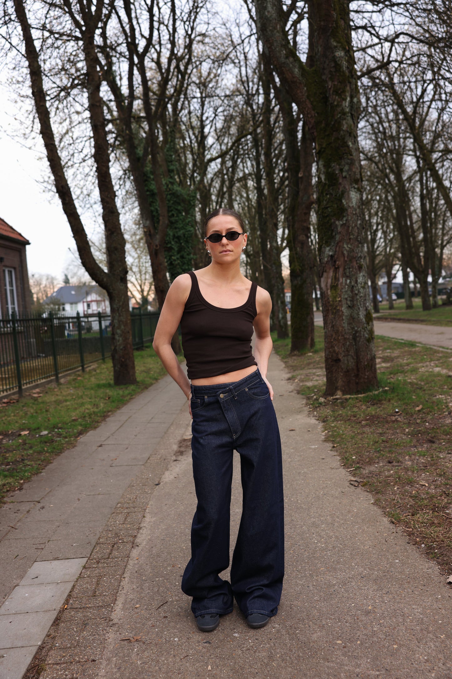 MIDNIGHT INDIGO JEANS