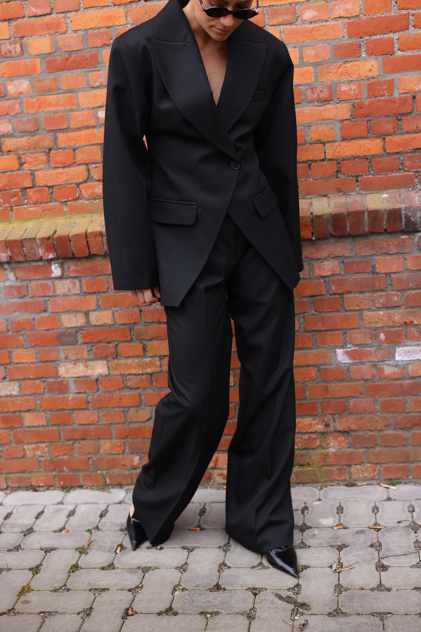 BLACK TROUSER