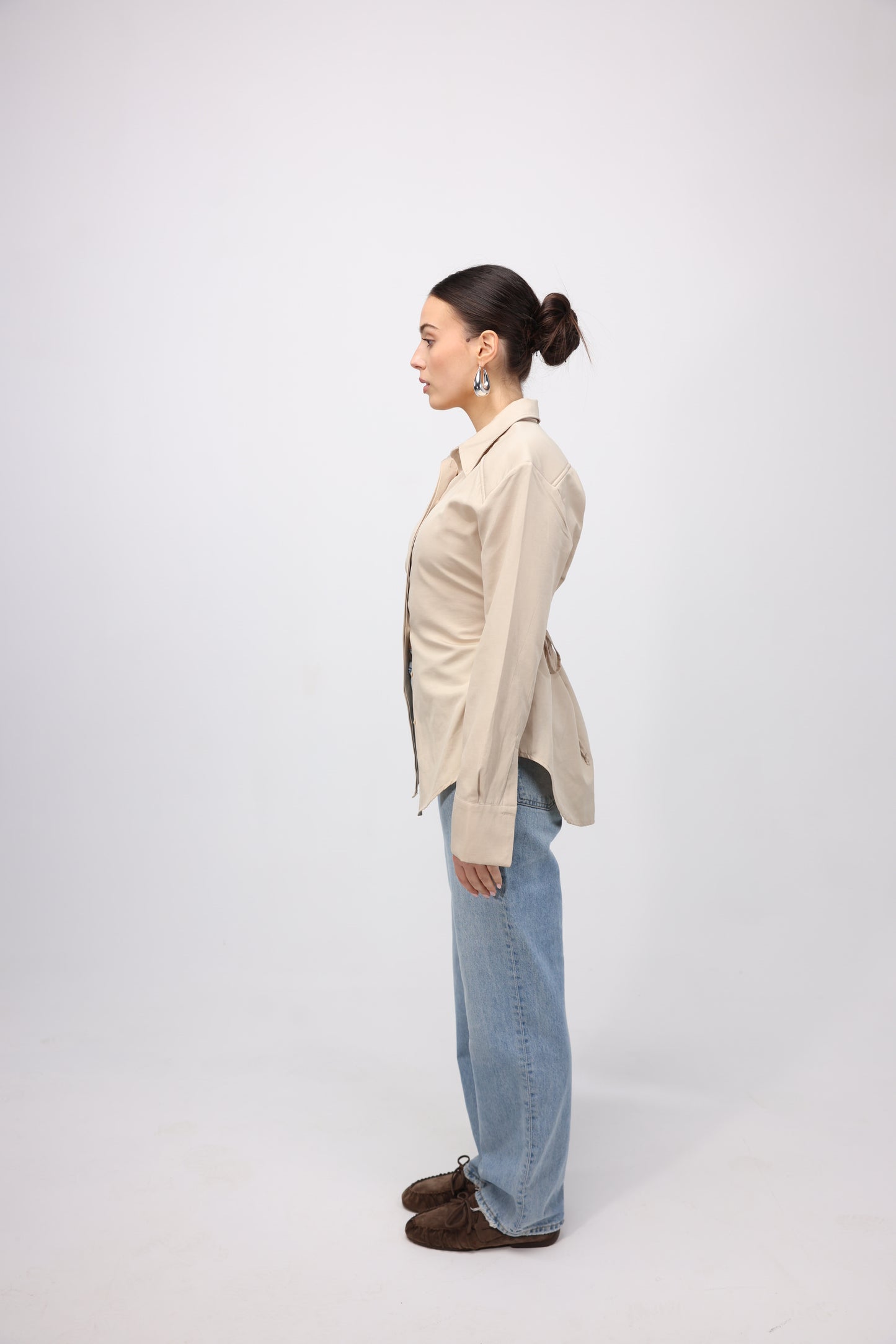 BEIGE FITTED SHIRT