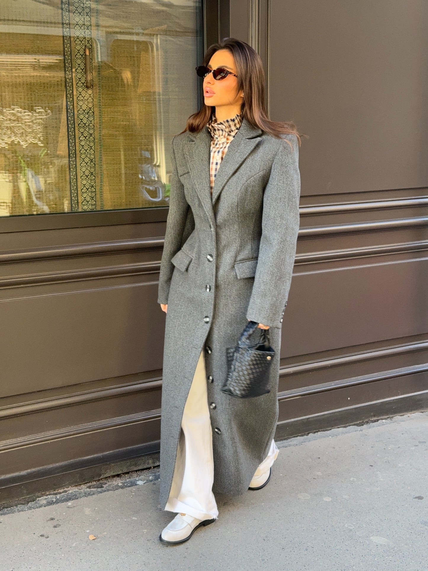 TAILORED LONGLINE COAT –  GREY