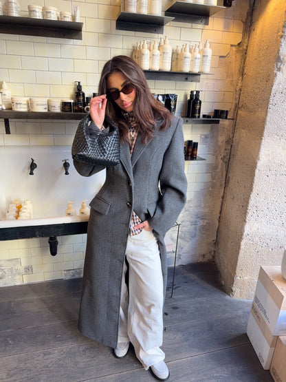 TAILORED LONGLINE COAT –  GREY