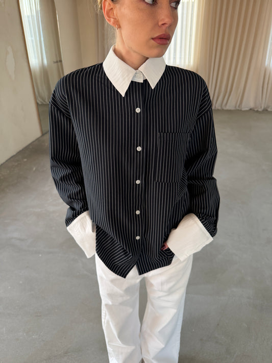 THE CONTRAST PINSTRIPE SHIRT