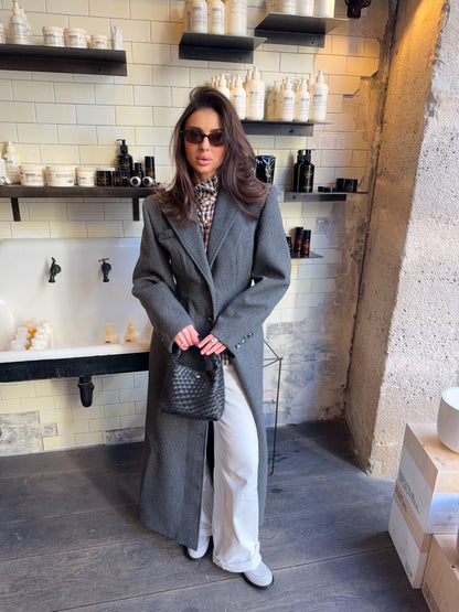 TAILORED LONGLINE COAT –  GREY