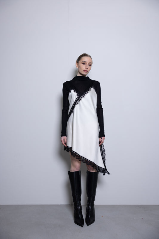 LACE CONTRAST DRESS – Black & Ivory