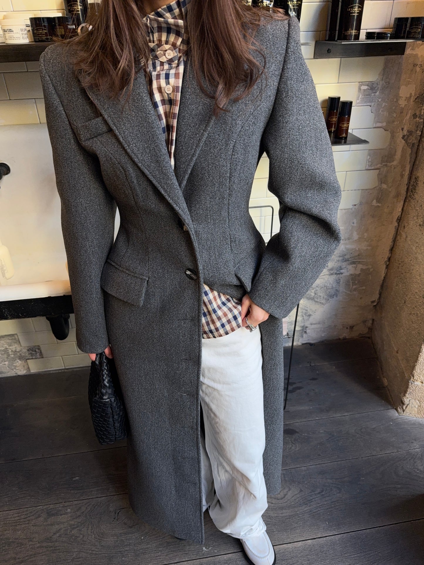 TAILORED LONGLINE COAT –  GREY