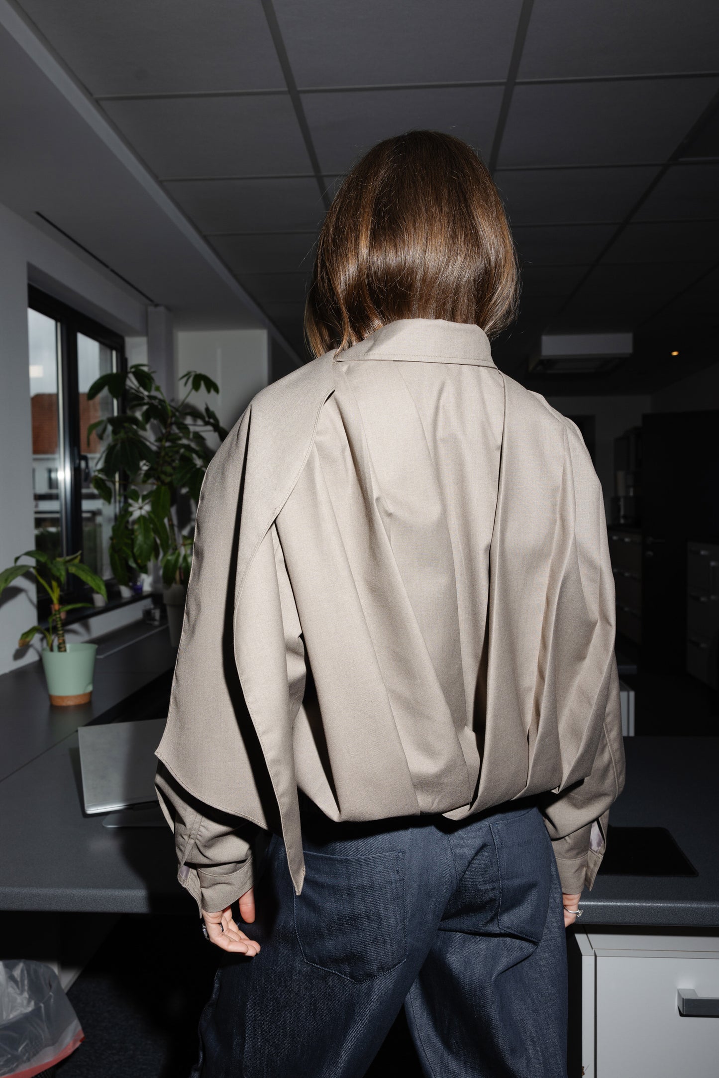 THE FLOW JACKET WITH SCARF