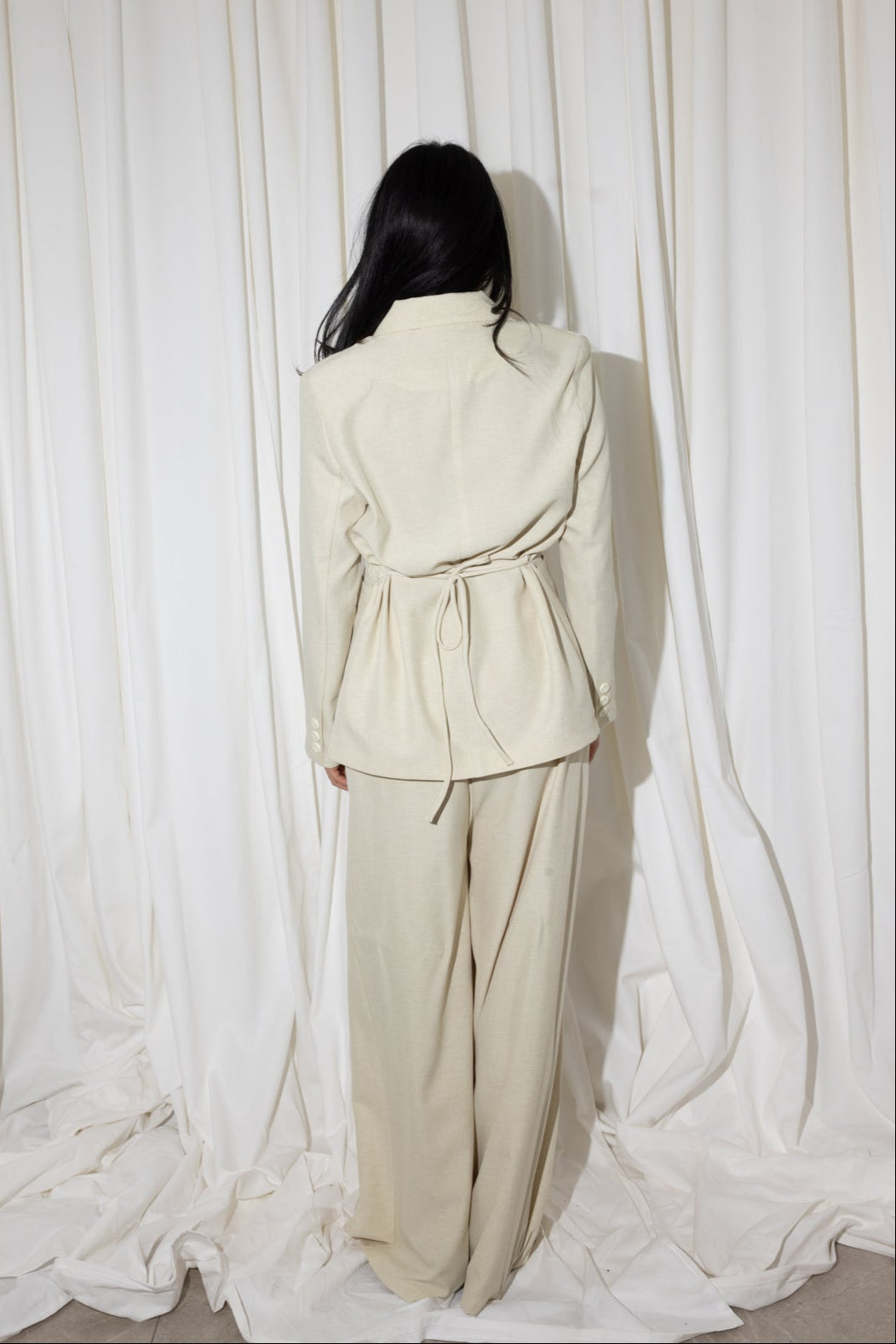 ALBA SUIT